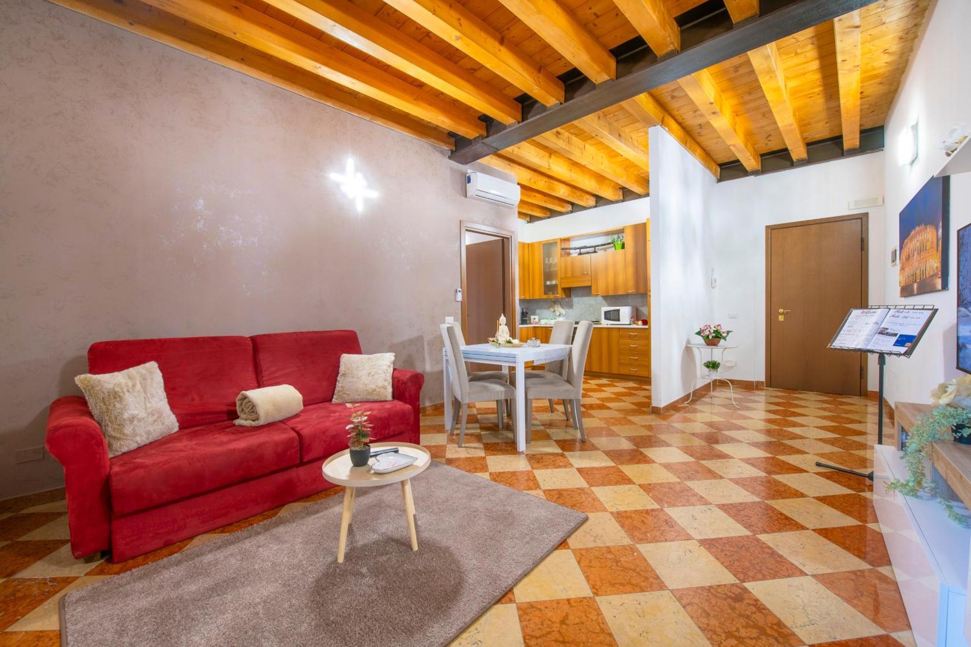 Arena Suite Mazzini Verona Centro Esterno foto